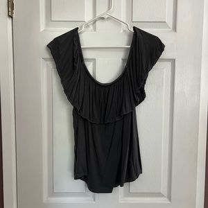 American Eagle off the shoulder top